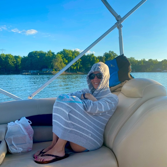 Meet your Posher, Kristina - Picture 2 of 4